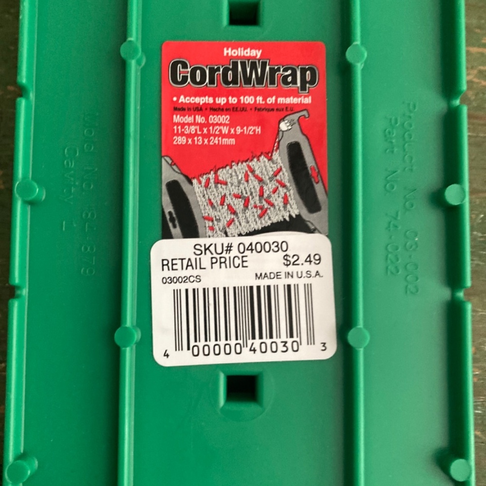 Set of 3 - Christmas Light Cord Wrap (or for strands of other decor) - Picture 2 of 3